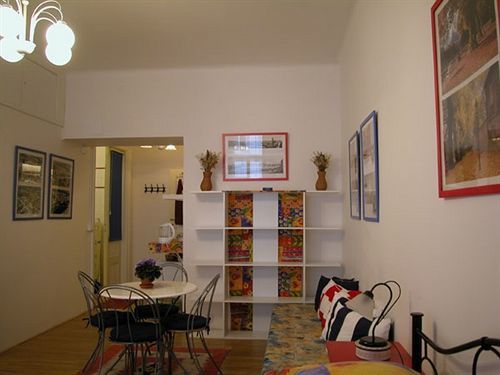 Pragues Rainbow Guest House Kültér fotó