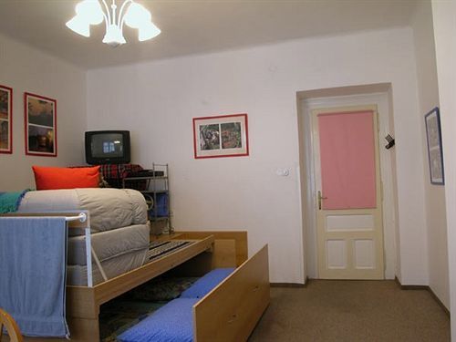 Pragues Rainbow Guest House Kültér fotó